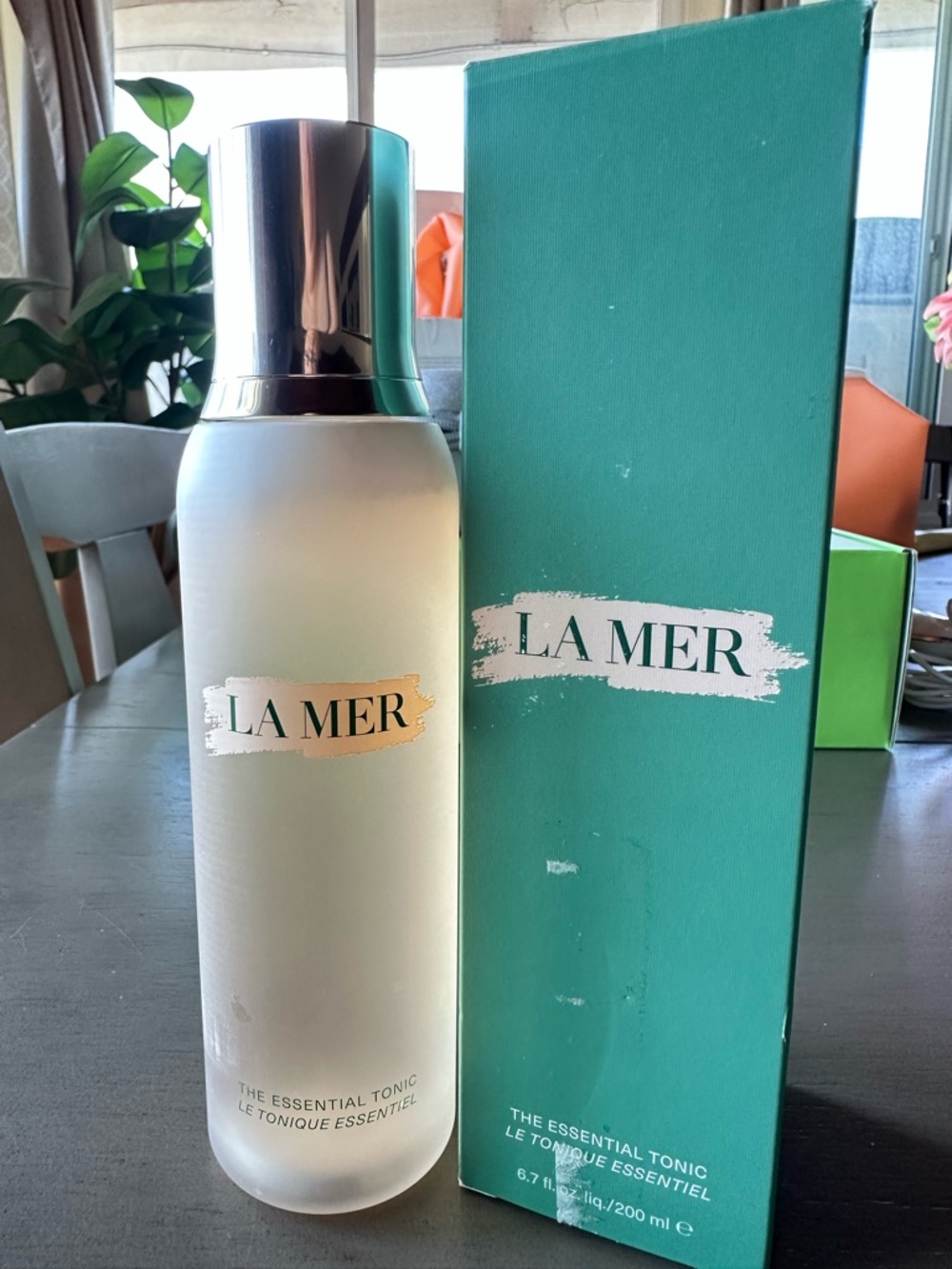 6.7oz La Mer  The Essential Tonic